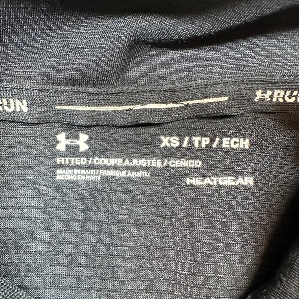 Under Armour Quarter Zip Women XS Black NEW HeatGear Running Pullover Fitted - Picture 7 of 9